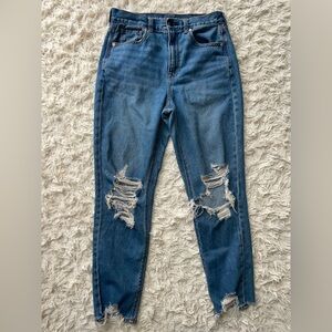 American Eagle‎ Mom Jean Size 4